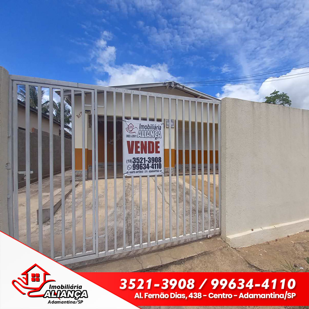 Casa com 3 Quartos a Venda no Jardim Adamantina em Adamantina.